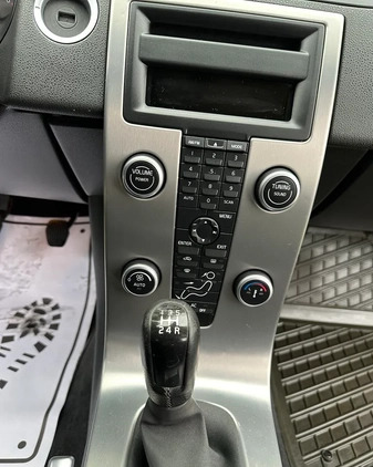Volvo V50 cena 15900 przebieg: 320000, rok produkcji 2008 z Sława małe 529
